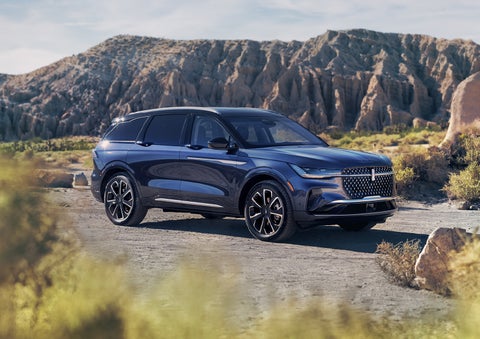 A 2024 Lincoln Nautilus® SUV is parked in a desert national park. | Gettel Lincoln in Punta Gorda FL